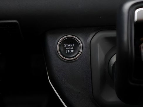 Used 2022 Land Rover Defender 110 X-Dynamic SE AWD/4WD image 27