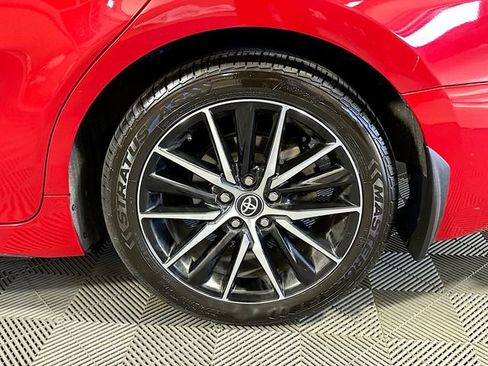 Used 2024 Toyota Camry SE image 29