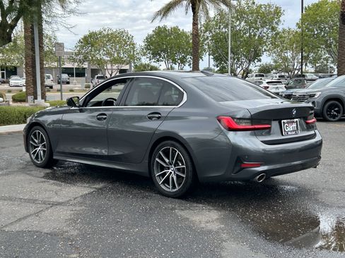 Used 2020 BMW 330i Sedan w/ Convenience Package RWD image 3