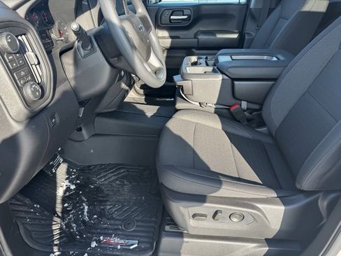 New 2026 Chevrolet Silverado 1500 Custom Trail Boss w/ Dark Appearance Package image 5