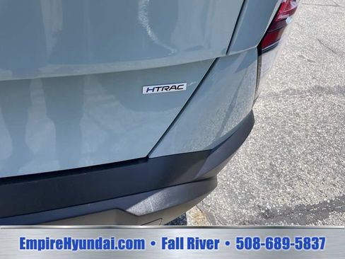 Used 2024 Hyundai Kona SEL AWD/4WD image 5