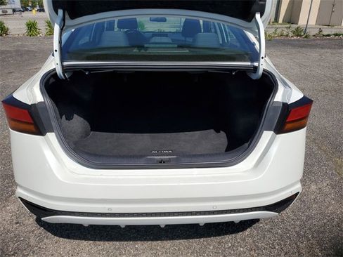 Used 2023 Nissan Altima 2.5 SV image 27