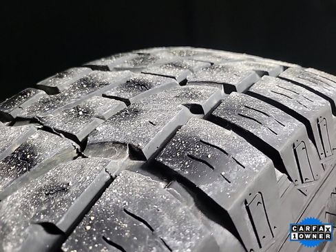 Used 2020 Chevrolet Silverado 2500 LTZ w/ LTZ Premium Package image 13