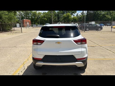 Used 2021 Chevrolet TrailBlazer LT w/ Convenience Package FWD image 29