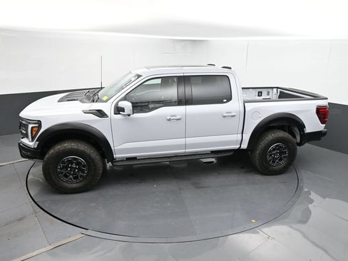 Used 2025 Ford F150 Raptor w/ Equipment Group 803A Raptor R AWD/4WD image 36