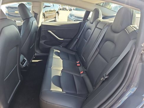 Used 2023 Tesla Model 3 Standard Range RWD image 23