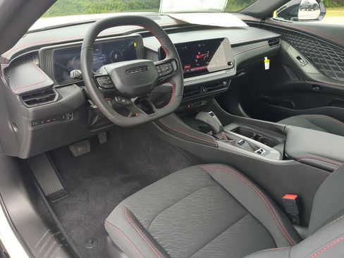 New 2026 Dodge Charger R/T AWD/4WD image 13