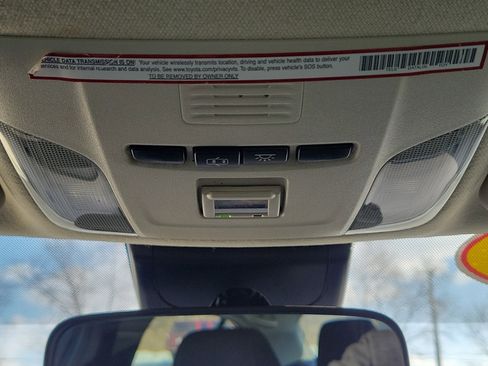 Used 2021 Toyota Corolla LE image 29