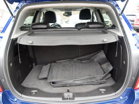 Used 2017 Chevrolet Trax Premier FWD image 38