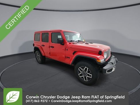 Certified 2025 Jeep Wrangler Unlimited Sahara AWD/4WD image 2