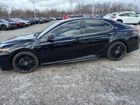 Used 2024 Toyota Camry XSE w/ Navigation Package image 7