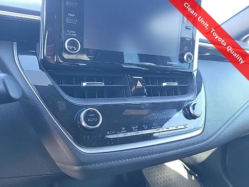 Used 2022 Toyota Corolla SE image 27