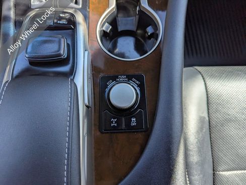 Used 2019 Lexus RX 350 AWD w/ Navigation Package image 29