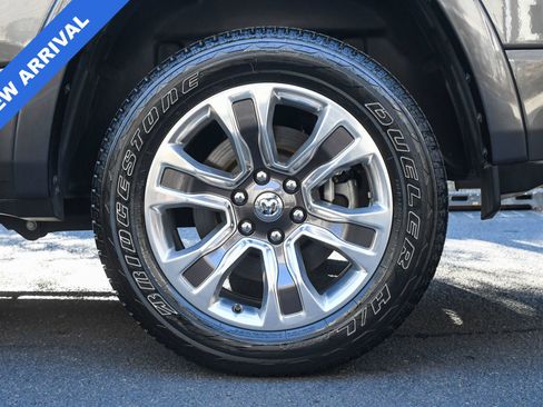 Used 2022 RAM 1500 Limited image 32