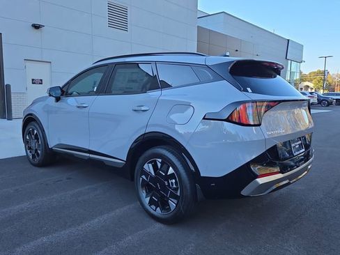 New 2026 Kia Sportage SX Prestige image 3