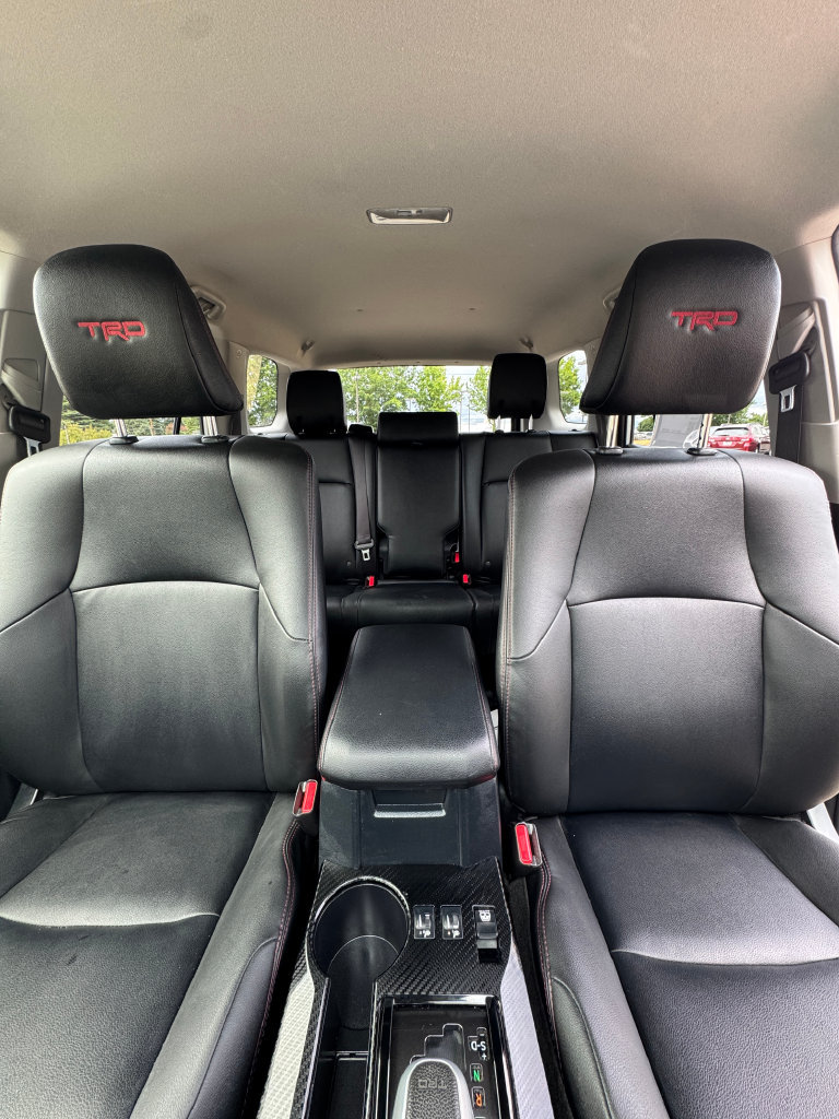 Used 2024 Toyota 4Runner TRD Off-Road Premium AWD/4WD image 24