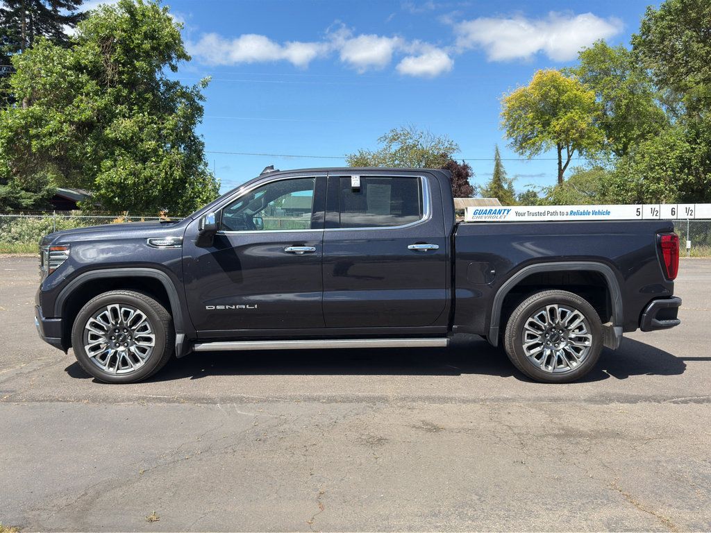 Used 2022 GMC Sierra 1500 Denali Ultimate AWD/4WD image 26