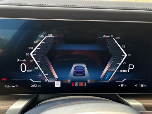 Used 2023 BMW i7 xDrive60 AWD/4WD image 50