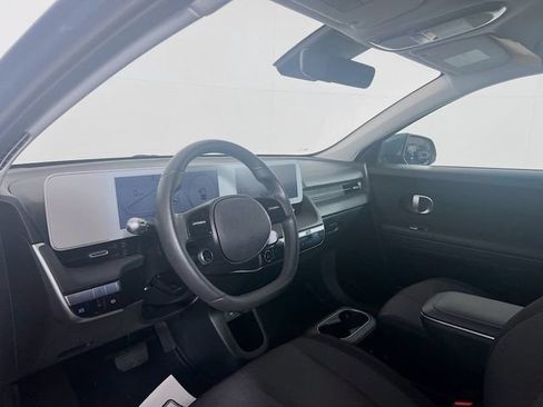 Used 2024 Hyundai Ioniq 5 SEL RWD image 11