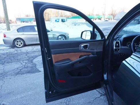 Used 2023 Kia Sorento SX Prestige image 30