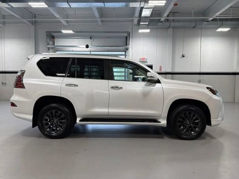 Used 2023 Lexus GX 460 Premium w/ Premium Package AWD/4WD image 8