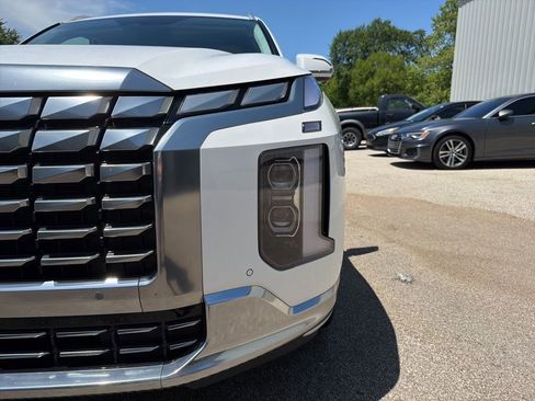 Used 2024 Hyundai Palisade Calligraphy AWD/4WD image 11