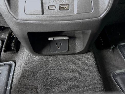 New 2026 GMC Canyon Elevation w/ Convenience Package RWD image 26