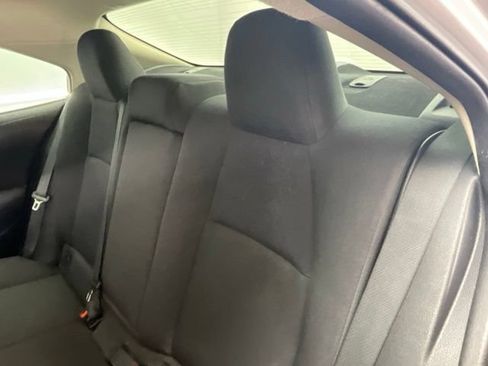 Used 2023 Toyota Corolla LE FWD image 7