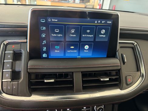 Used 2024 Chevrolet Tahoe RST w/ Luxury Package AWD/4WD image 23