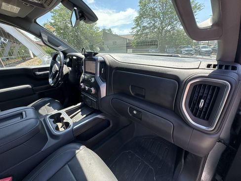 Used 2019 GMC Sierra 1500 SLT w/ SLT Premium Plus Package AWD/4WD image 30
