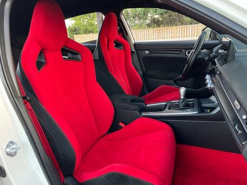 Used 2025 Honda Civic Type R image 28