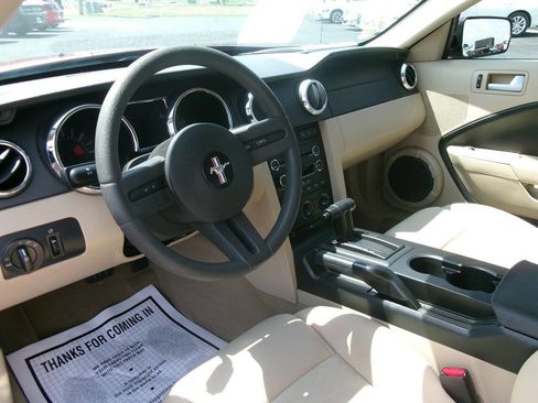 Used 2008 Ford Mustang GT Premium RWD image 13
