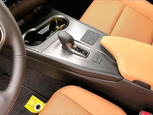 Used 2025 Lexus UX 300h FWD w/ Cold Area Package image 17