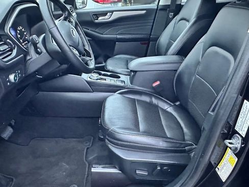 Used 2021 Ford Escape SEL image 11