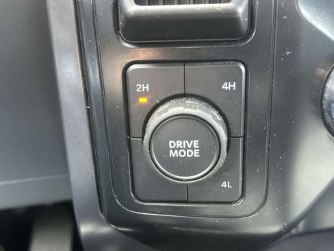 Used 2025 Ford F150 XLT w/ Equipment Group 301A Standard AWD/4WD image 17