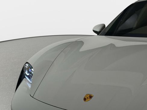 Used 2022 Porsche Taycan 4S AWD/4WD image 11