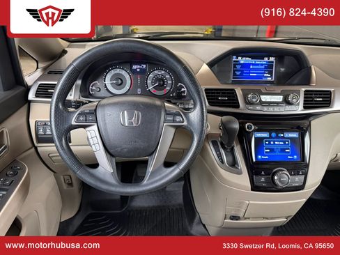 Used 2016 Honda Odyssey EX image 21