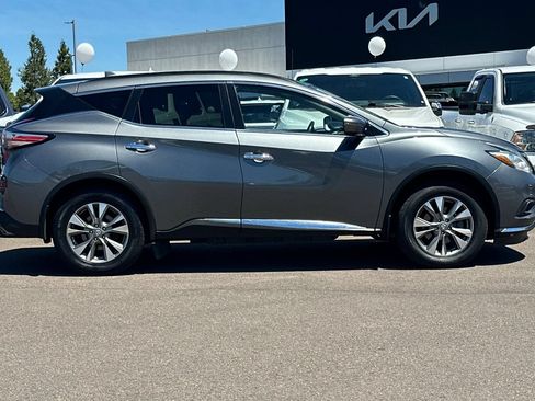 Used 2017 Nissan Murano SV AWD/4WD image 3