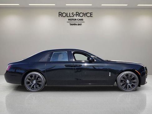 Certified 2023 Rolls-Royce Ghost Base w/ Ghost Package image 9
