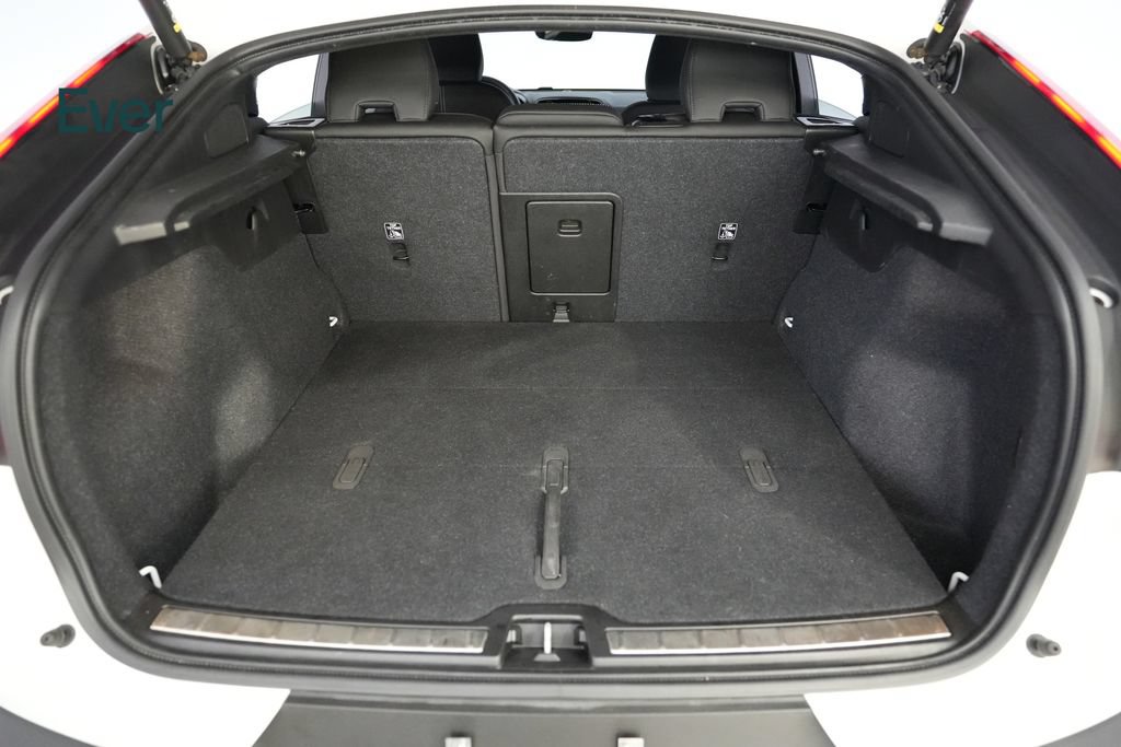 Used 2023 Volvo C40 P8 Recharge Plus AWD/4WD image 8