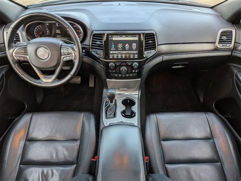 Used 2021 Jeep Grand Cherokee Limited w/ Trailer Tow Group IV image 27