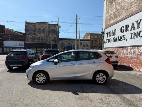 Used 2015 Honda Fit LX image 5
