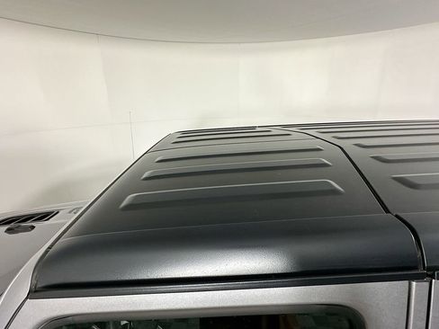 Certified 2021 Jeep Wrangler Unlimited Rubicon image 34