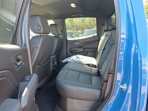 New 2025 GMC Canyon Elevation w/ Convenience Package image 5