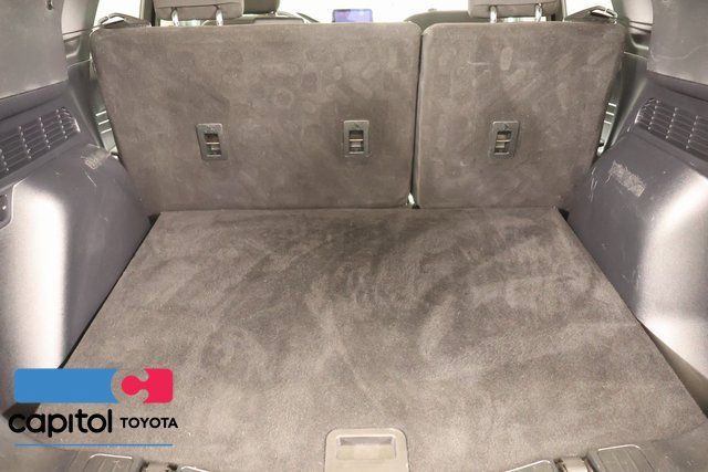 Used 2022 Ford Escape SE FWD image 25