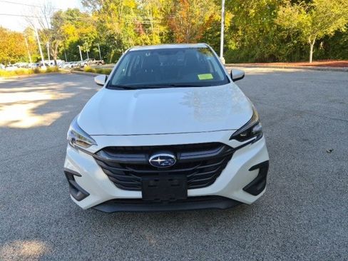 Used 2024 Subaru Legacy Limited image 3