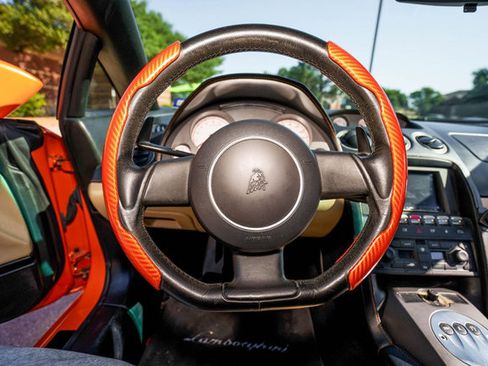 Used 2004 Lamborghini Gallardo AWD/4WD image 26