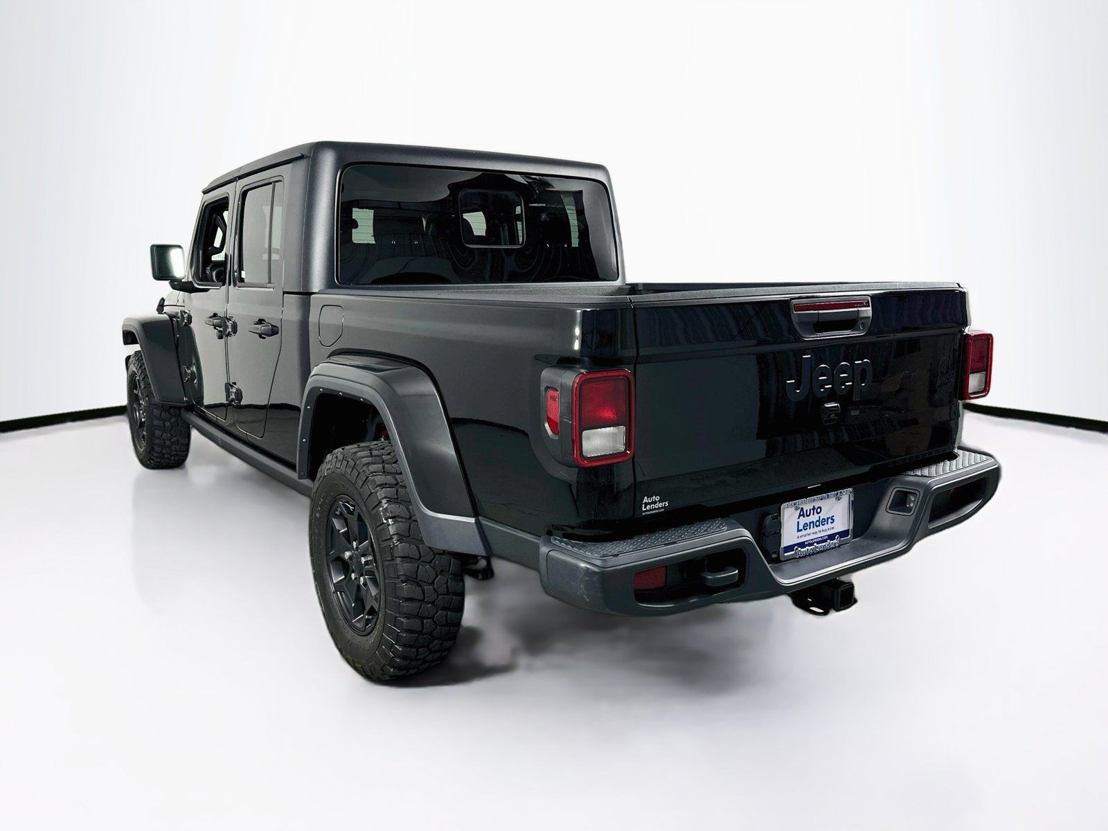 Used 2023 Jeep Gladiator Sport AWD/4WD image 7