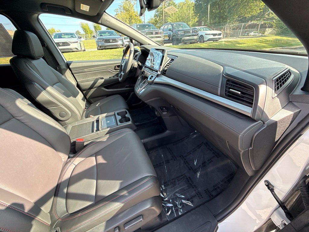 New 2026 Honda Odyssey Sport-L image 40