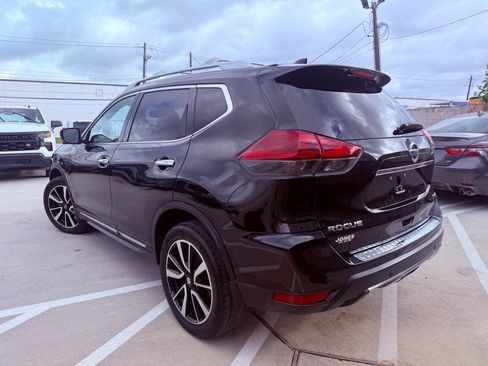 Used 2019 Nissan Rogue SL w/ Premium Package AWD/4WD image 4